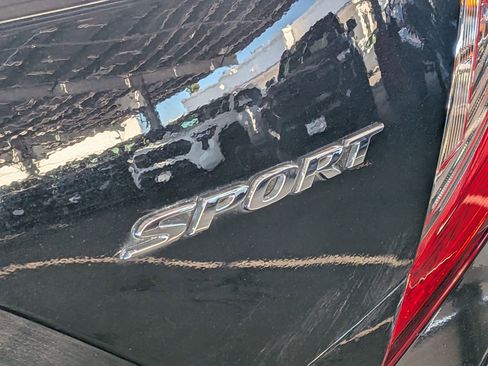 Used 2020 Honda Civic Sport image 29