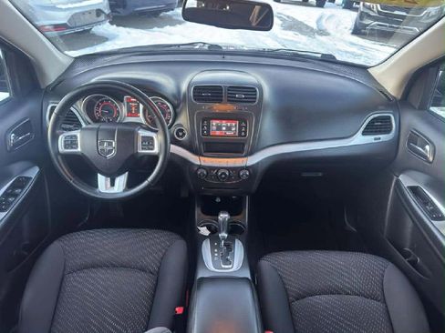 Used 2018 Dodge Journey SE w/ Connectivity Group image 21