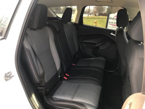 Used 2016 Ford Escape SE image 47