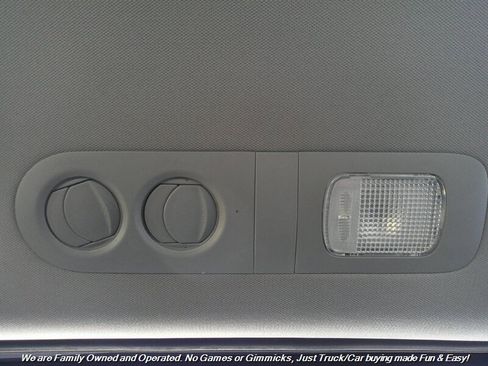 Used 2016 Honda Odyssey LX image 32