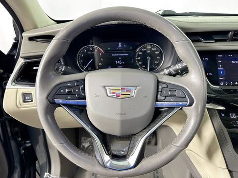 Used 2020 Cadillac XT6 Premium Luxury image 11