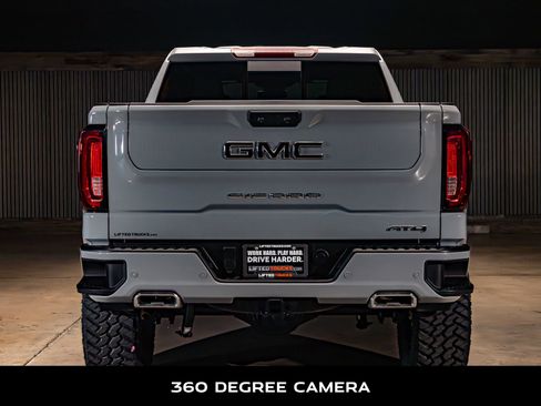 Used 2025 GMC Sierra 1500 AT4 w/ AT4 Premium Package AWD/4WD image 8