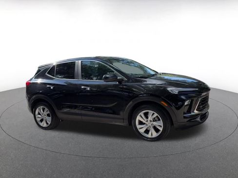 Used 2025 Buick Encore GX Preferred FWD image 4