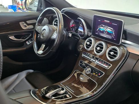 Used 2016 Mercedes-Benz C 300 4MATIC Sedan image 33