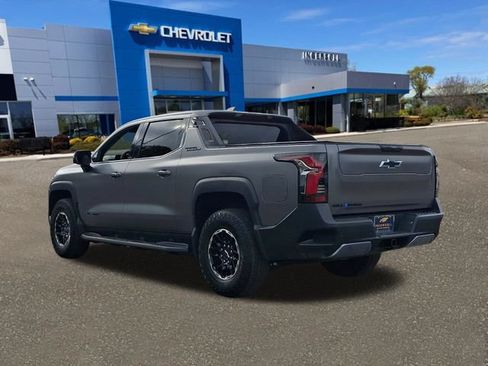 Used 2026 Chevrolet Silverado EV Trail Boss AWD/4WD image 24