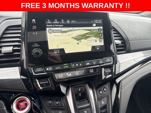 Used 2023 Honda Odyssey Elite image 19