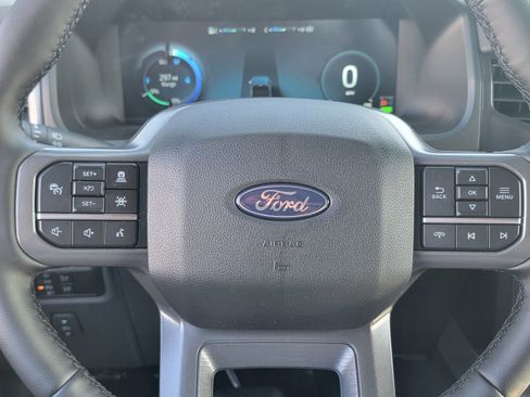 New 2025 Ford F150 Lightning Lariat image 24