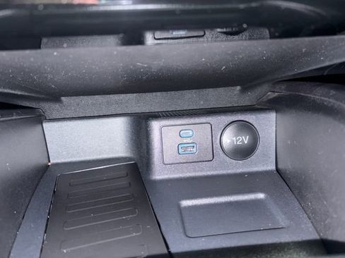 Used 2022 Ford Escape SEL w/ Technology Package image 59