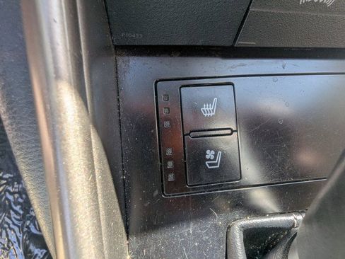 Used 2014 Lexus IS 250 w/ Navigation Package RWD image 20