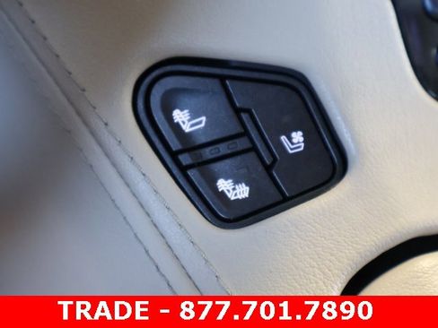 Used 2017 GMC Yukon Denali w/ Open Road Package image 31