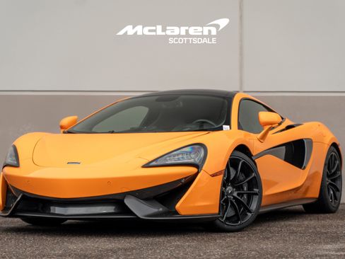 Used 2019 McLaren 570S Coupe image 2
