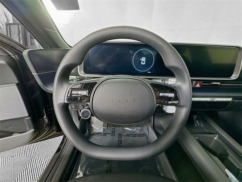 Used 2025 Hyundai Ioniq 6 SE image 10