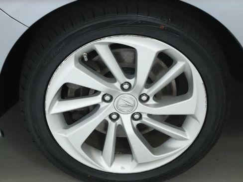 Used 2016 Acura ILX FWD image 38