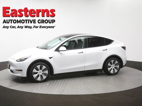 Used 2021 Tesla Model Y Long Range AWD/4WD image 55