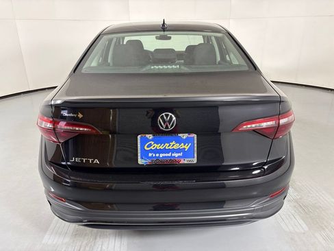 Used 2024 Volkswagen Jetta S FWD image 7