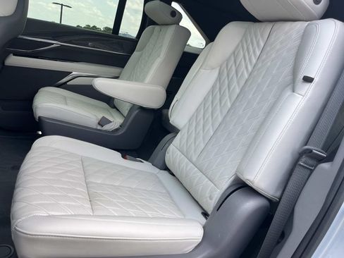 Used 2025 Cadillac Escalade IQ Sport 1 w/ Smart Trailering package AWD/4WD image 21
