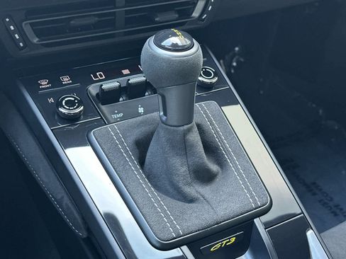 Certified 2022 Porsche 911 GT3 RWD image 20