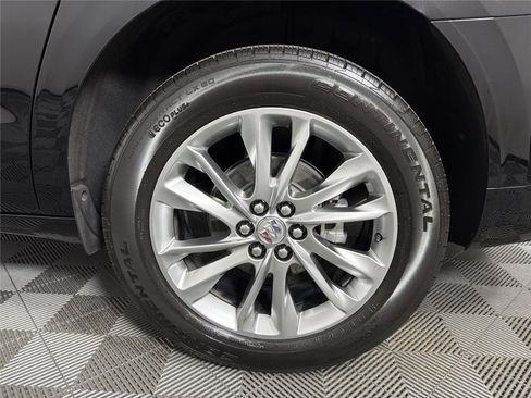 Certified 2023 Buick Enclave Avenir w/ Avenir Technology Package FWD image 20