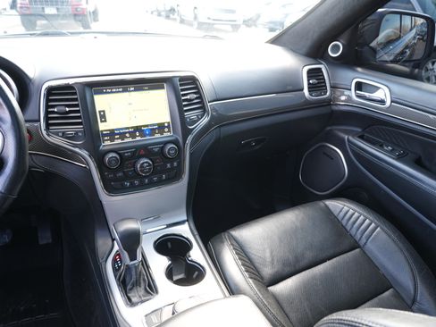 Used 2018 Jeep Grand Cherokee Trackhawk image 23