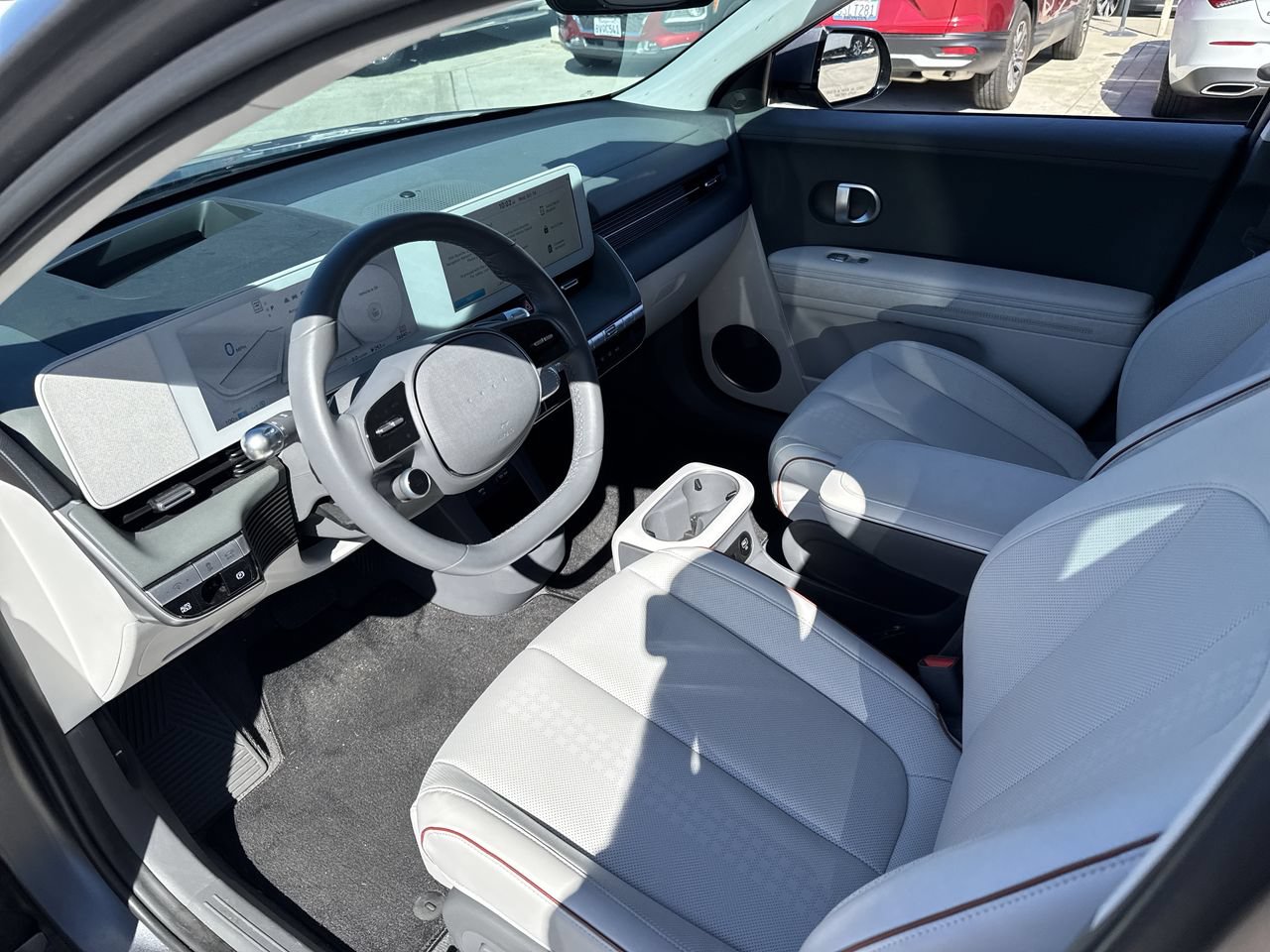 Certified 2023 Hyundai Ioniq 5 Limited AWD/4WD image 6