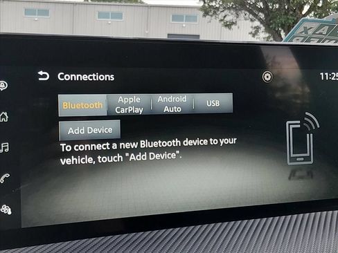 Certified 2025 Nissan Kicks SR FWD image 20