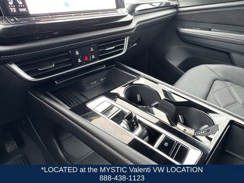 Certified 2025 Volkswagen Atlas Cross Sport SE w/ Black Wheel Package image 41