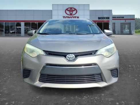 Used 2016 Toyota Corolla LE FWD image 9