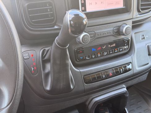 Used 2025 RAM ProMaster 2500 w/ Convenience Group FWD image 36