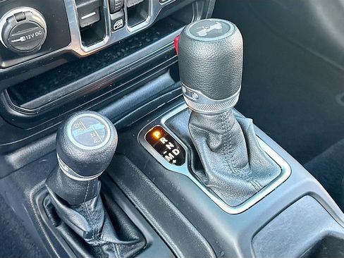 Used 2021 Jeep Wrangler Unlimited Sport S image 16