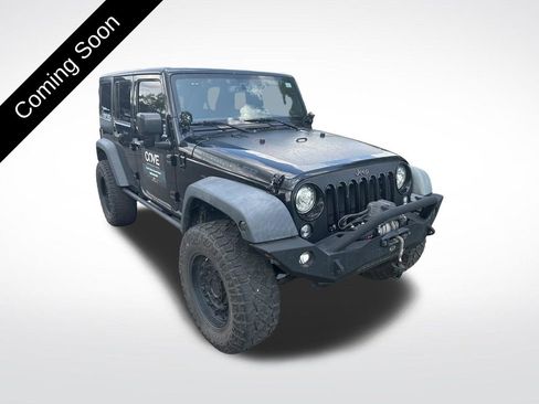 Used 2017 Jeep Wrangler Unlimited Sport AWD/4WD image 3