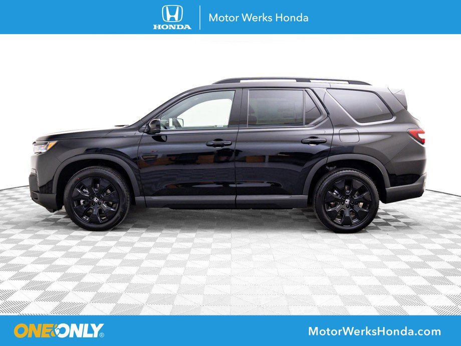 New 2026 Honda Pilot Black Edition image 2