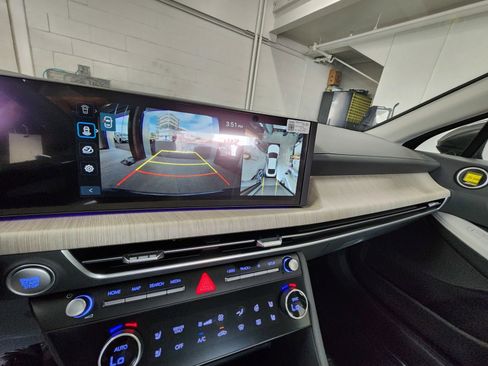 New 2026 Hyundai Sonata Limited FWD image 16