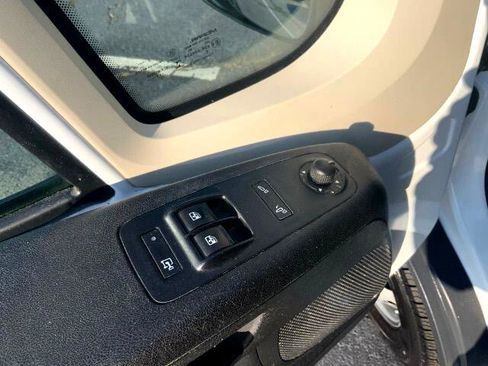 Used 2018 RAM ProMaster 1500 w/ Interior Convenience Group image 14