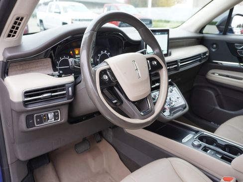 Used 2020 Lincoln Corsair Reserve w/ Equipment Group 201A image 21