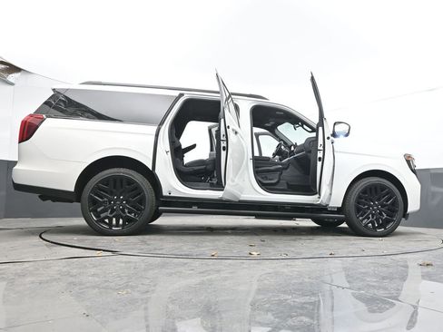 New 2026 Ford Expedition Max Platinum w/ Stealth Performance Package image 79