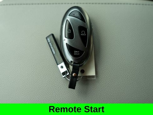 Used 2025 Hyundai Tucson SEL AWD/4WD image 28