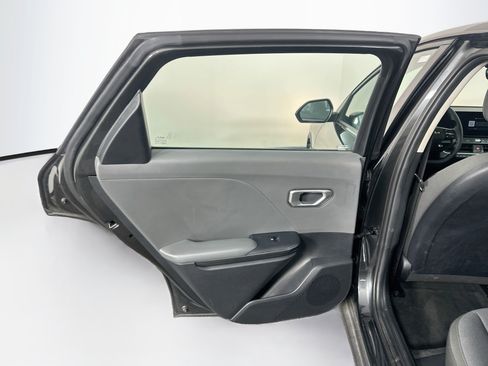 Used 2025 Kia K4 FWD image 27
