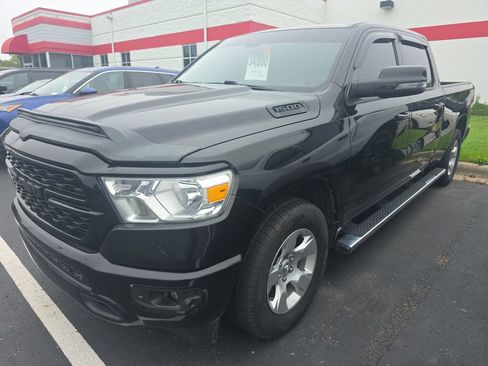 Used 2023 RAM 1500 Big Horn AWD/4WD image 3