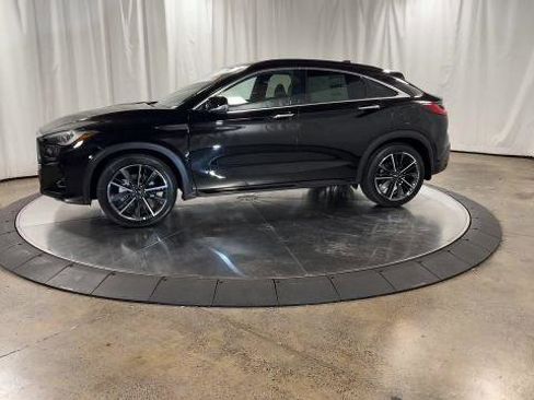 Certified 2025 INFINITI QX55 Essential image 5