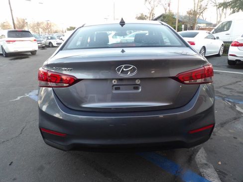 Used 2019 Hyundai Accent Limited image 12