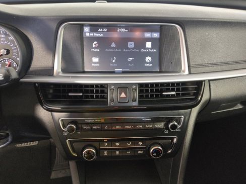 Used 2019 Kia Optima LX FWD image 25