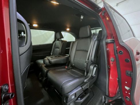 Used 2025 Honda Odyssey Sport-L image 21