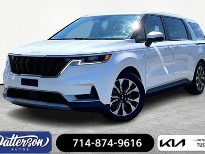 Used 2024 Kia Carnival EX