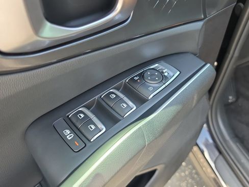 New 2026 Kia Sorento LX FWD image 19