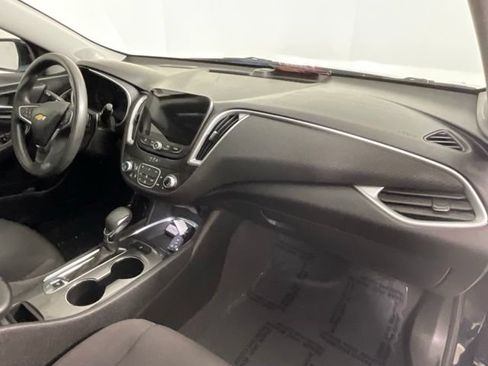 Used 2023 Chevrolet Malibu LT FWD image 28