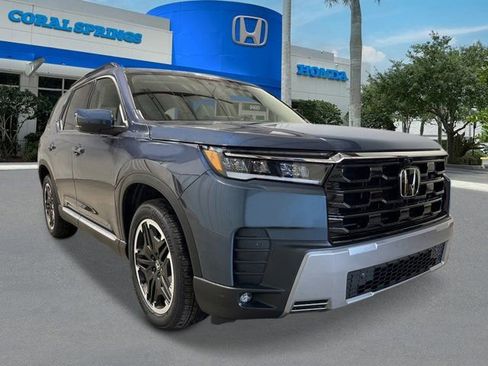 New 2026 Honda Pilot Touring image 9