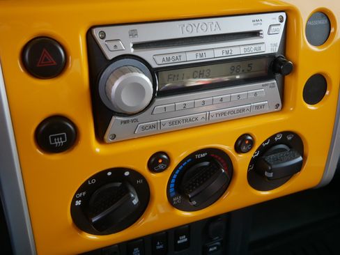 Used 2007 Toyota FJ Cruiser 4WD image 29