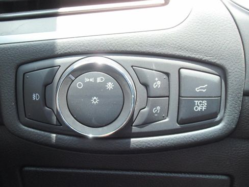 Used 2020 Ford Edge SEL w/ Convenience Package FWD image 22