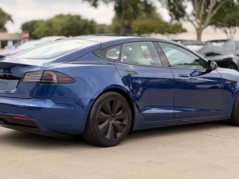 Used 2025 Tesla Model S image 14