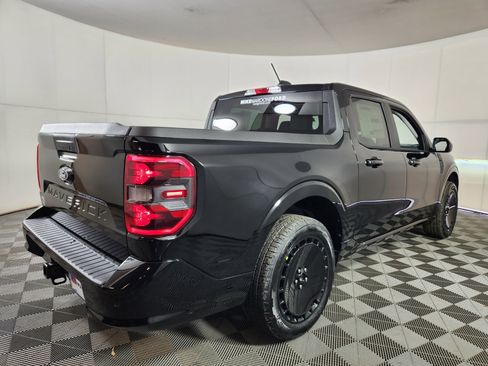 New 2026 Ford Maverick Lobo image 7